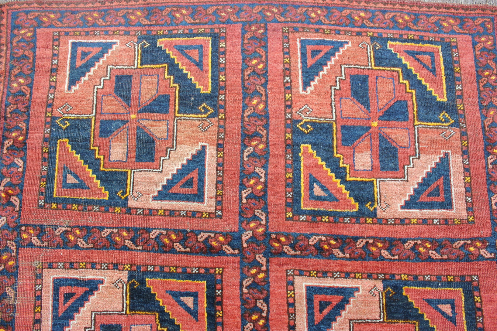 Antique Ersari Turkmen wedding rug. - Image 3