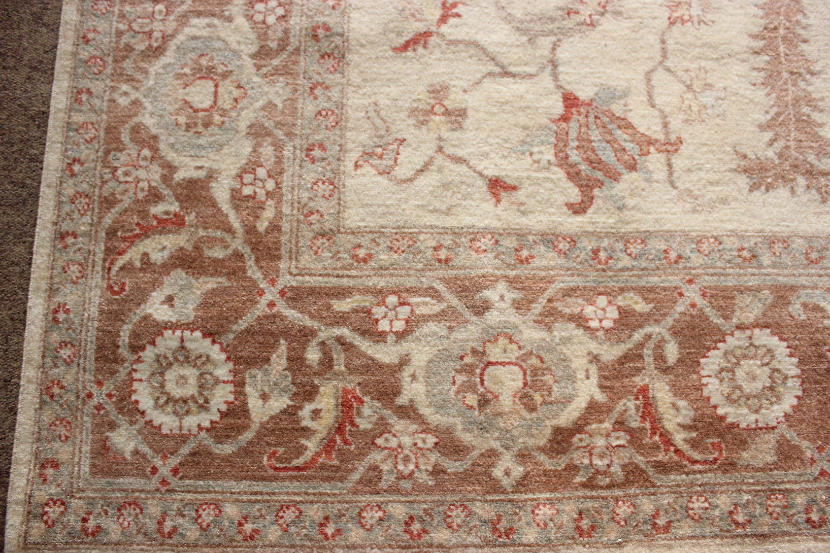 large Chobi Ziegler - Image 3