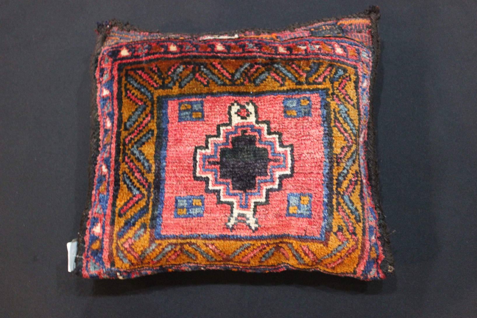 Luri chanteh bag/cushion.