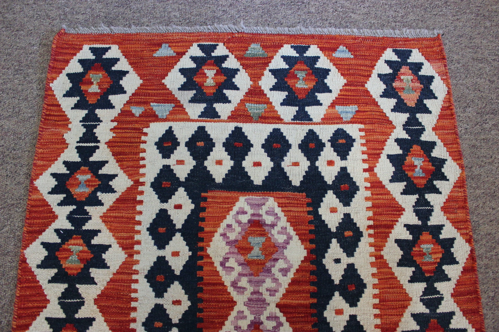 Veg dye kilim runner £250 - Image 3
