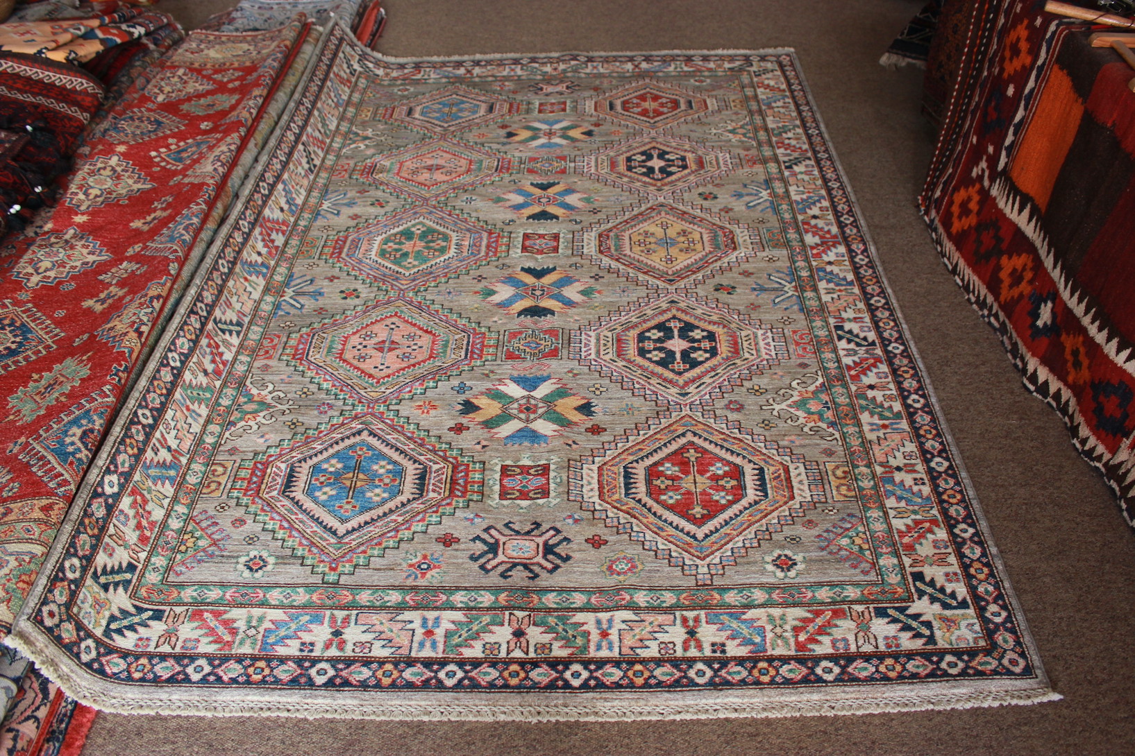 Fine Grade Kazak rug