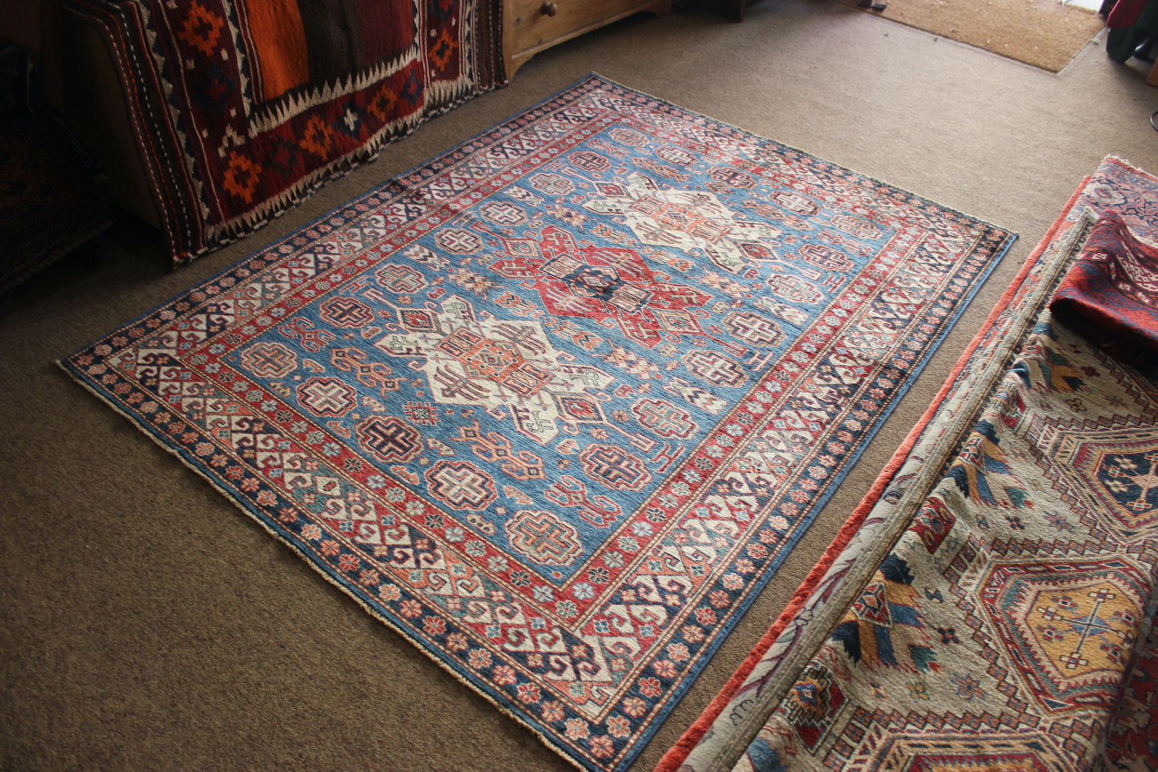 Fine Grade Kazak Rug - Image 3