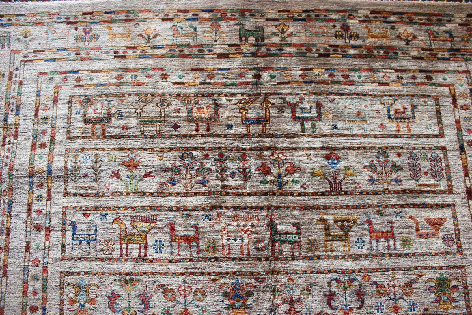 Fine Grade Aryana Rug - Image 3