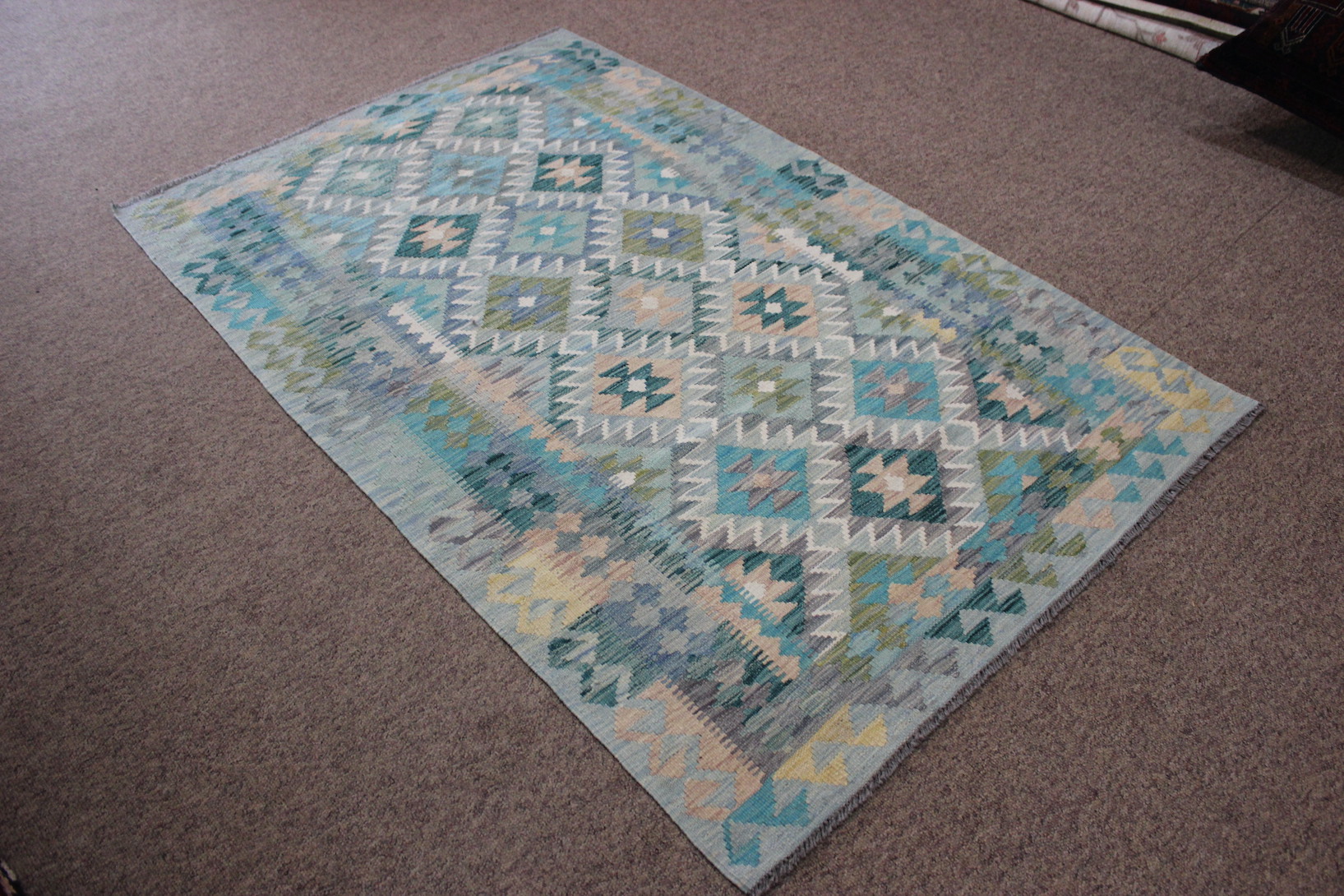 Veg Dye Kilim - Image 3