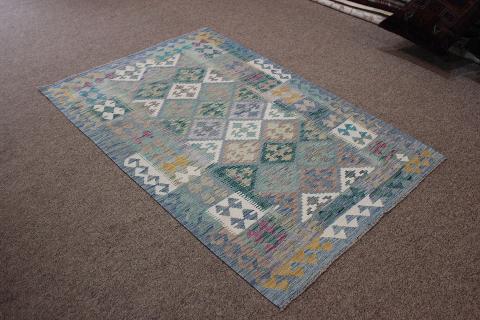 Veg Dye Kilim - Image 3