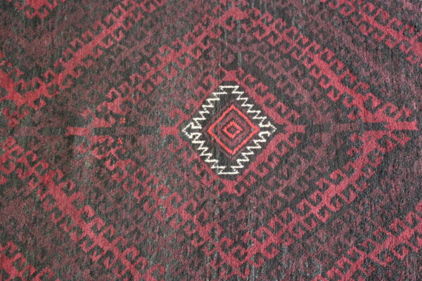 Mushwani Baluch rug. - Image 2