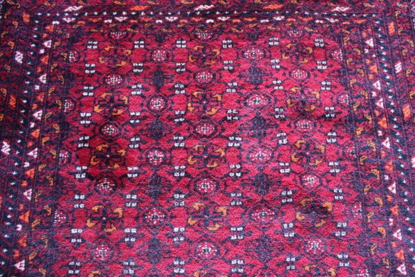 Beshir Turkmen rug - Image 3