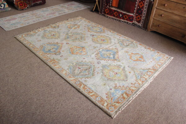 Oushak Rug - Image 4