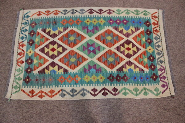Small Veg Dye Kilim - Image 4