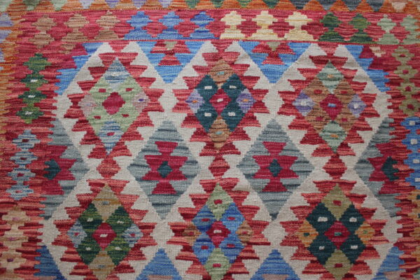 Veg Dye Kilim - Image 4