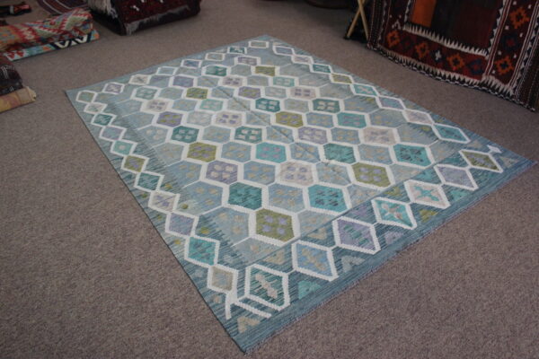 Veg Dye Kilim - Image 4