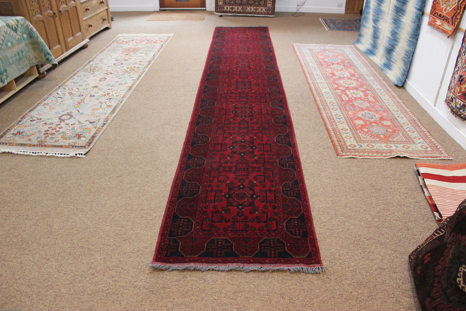 Long Khan Mohamidi Runner - Image 2