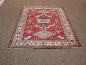 Fine Grade Kazak rug