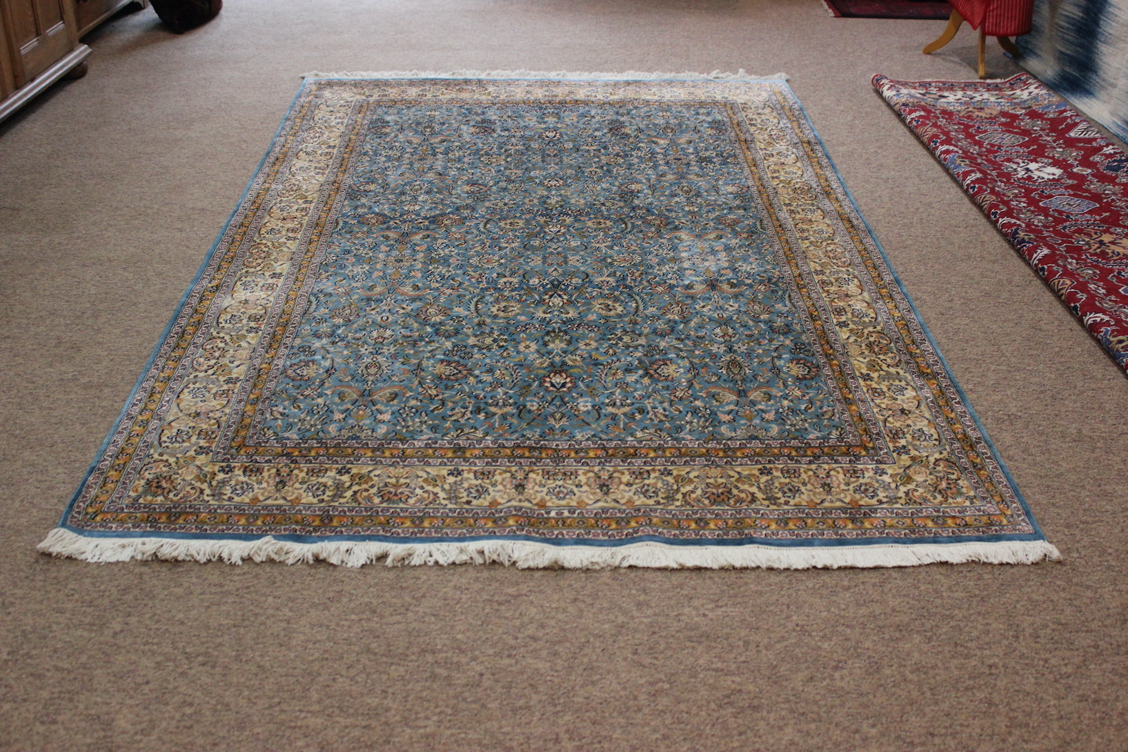 Kashmir Silk Carpet - Image 4