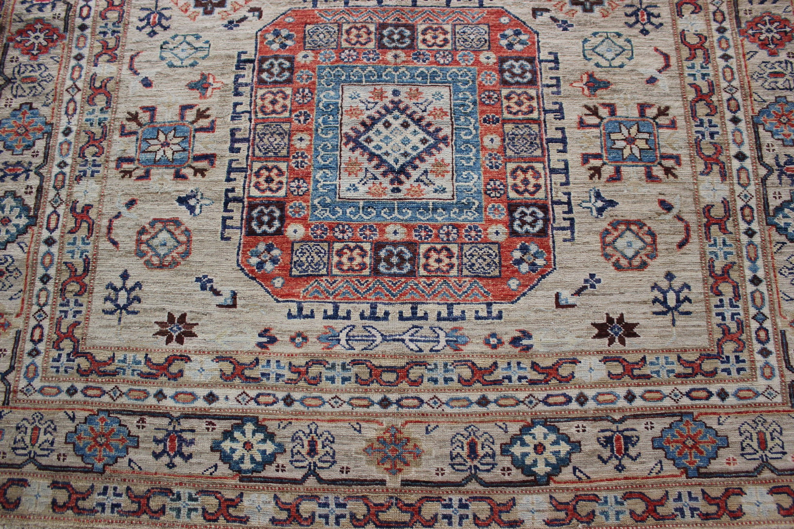 Fine Grade Kazak Rug - Image 4
