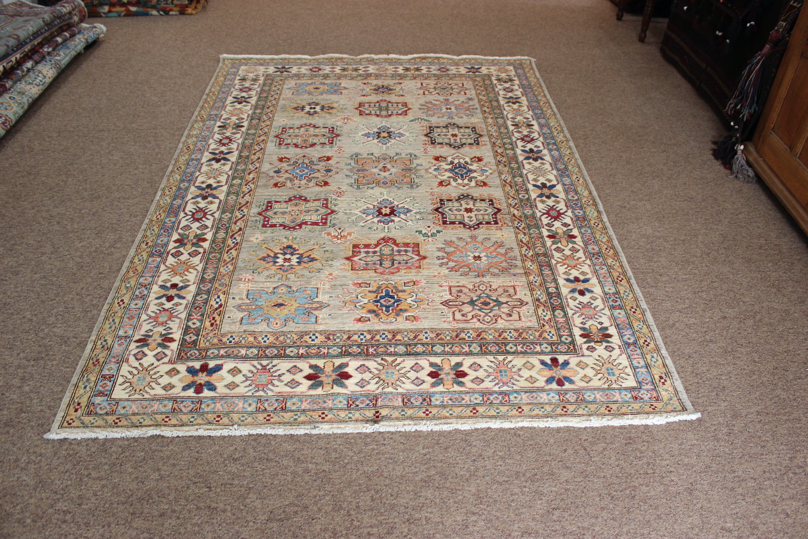 Fine Grade Kazak rug