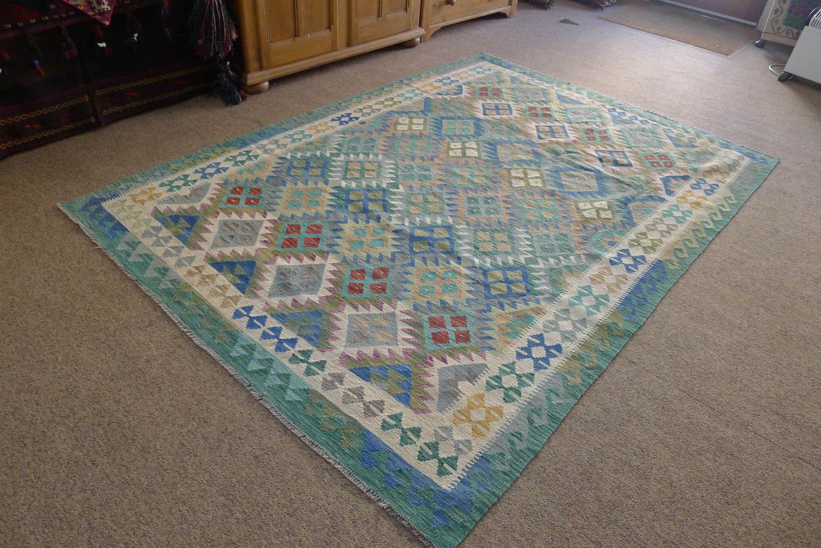 Veg Dye Kilim Large - Image 3